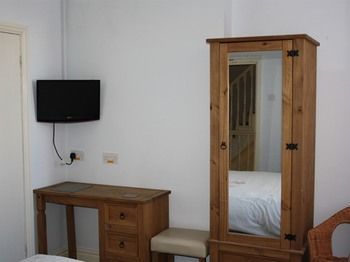 Le Papillon Guest house Blackpool